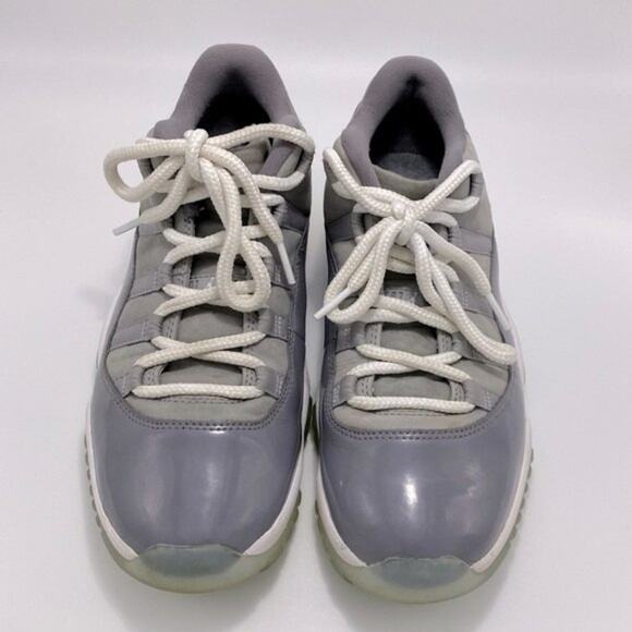Air Jordan 11 Retro Low Cool Grey Size 8.5 main image 9